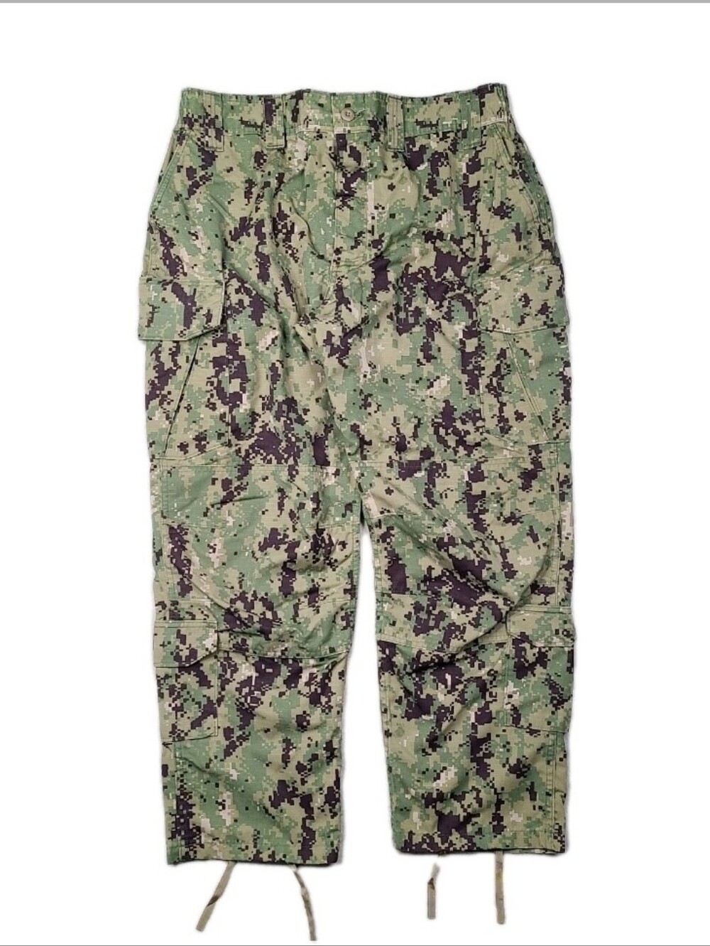 US Navy NWU Working Uniform Pants Type III XL Short Green Digital Camo Cargo
